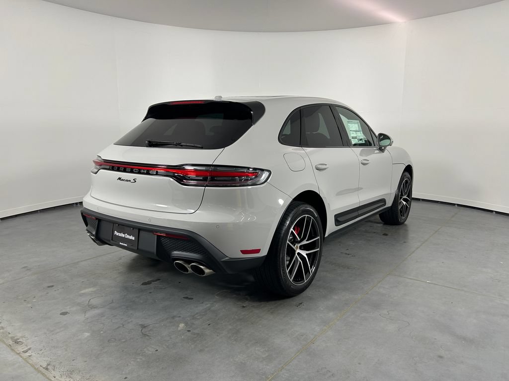 New 2026 Porsche Macan S AWD/4WD image 7