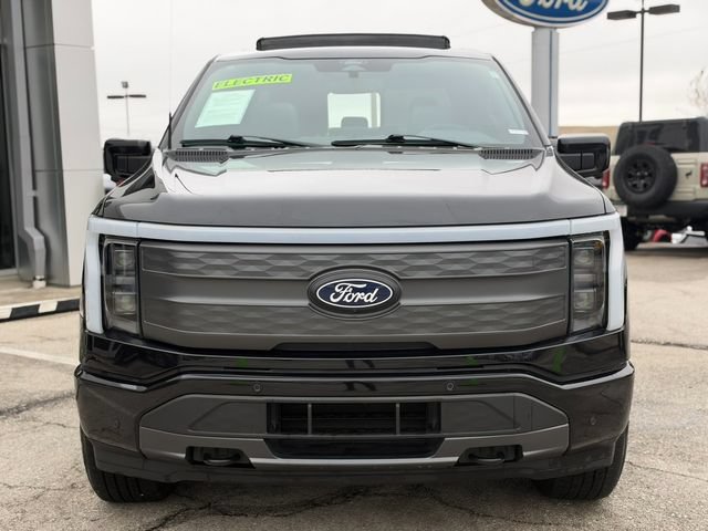 Used 2024 Ford F150 Lightning Lariat AWD/4WD image 2