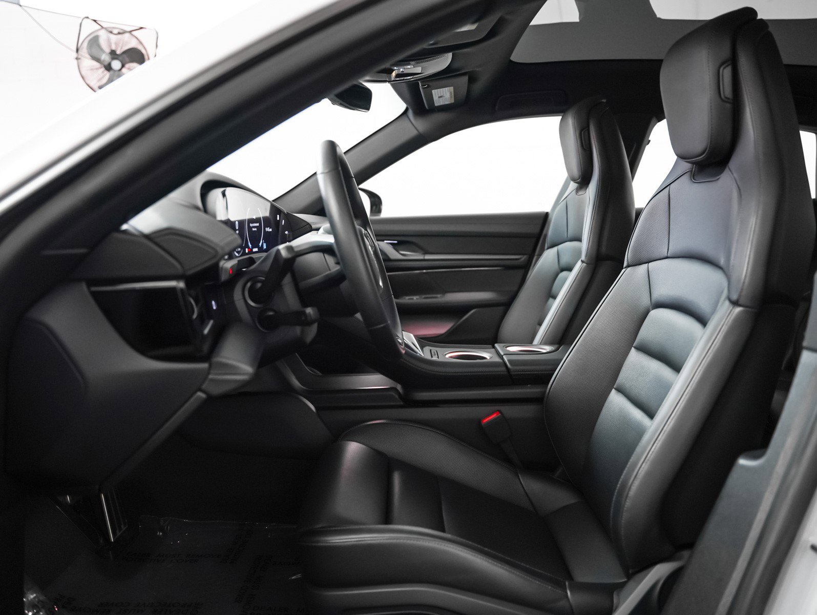 Certified 2025 Porsche Taycan 4 Cross Turismo image 5