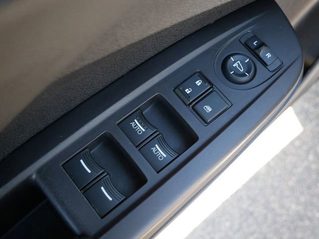 Used 2016 Acura RDX AWD w/ Technology Package image 13