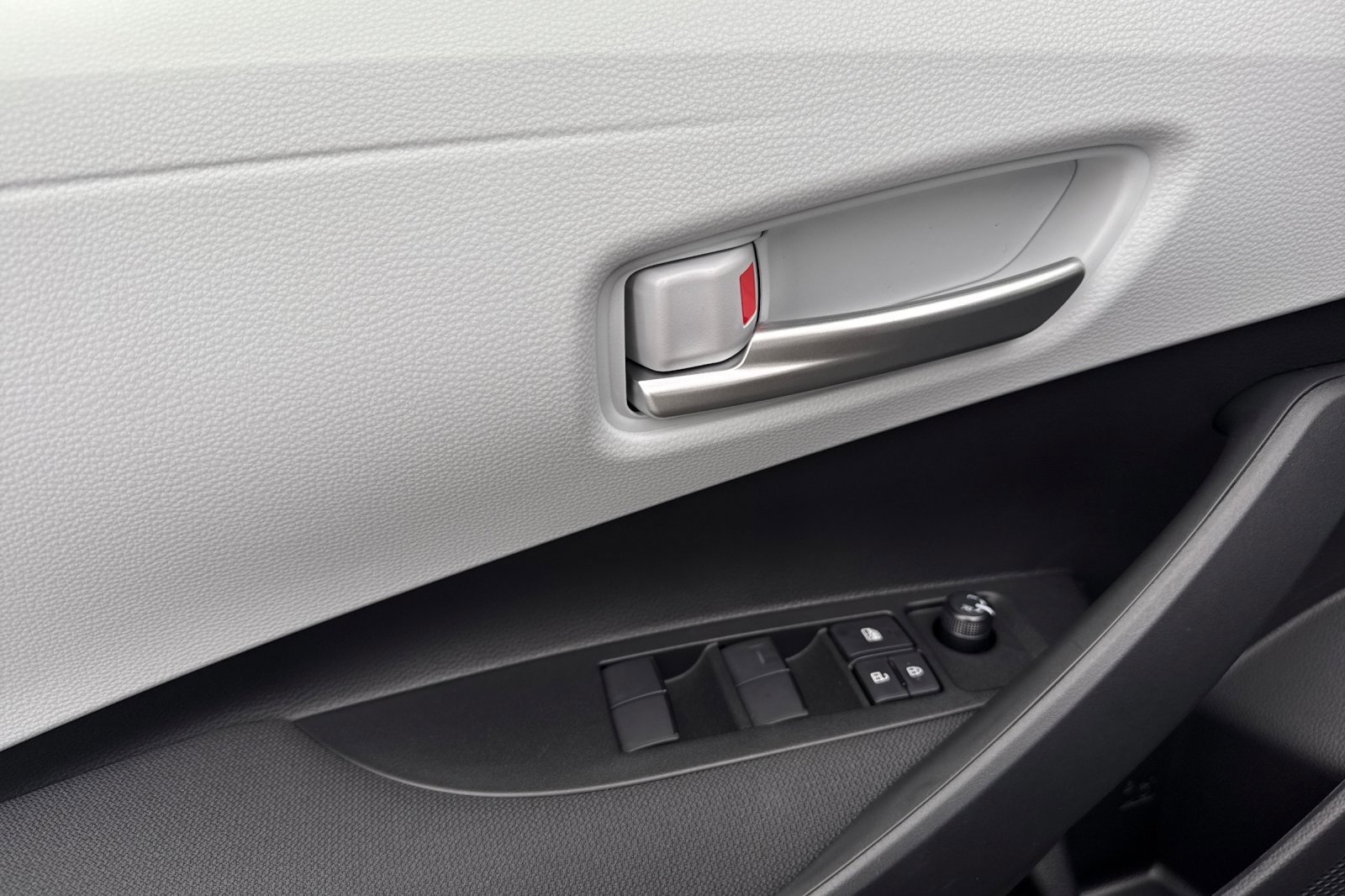 New 2026 Toyota Corolla SE image 11