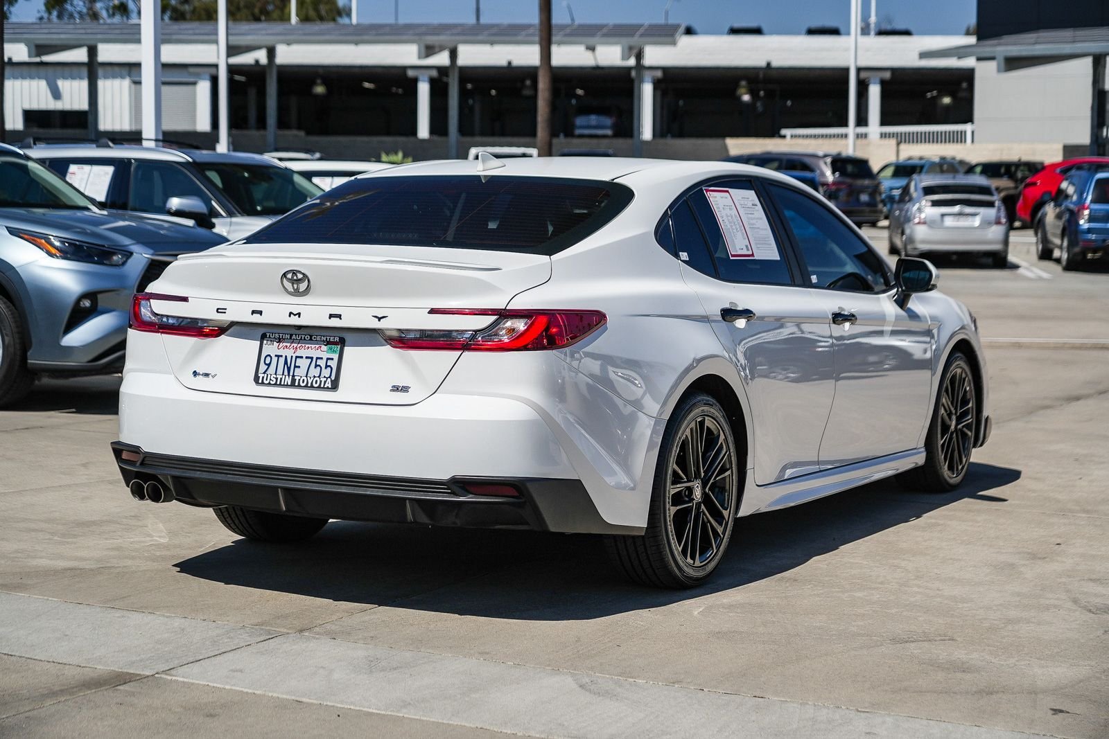 Certified 2025 Toyota Camry SE FWD image 6