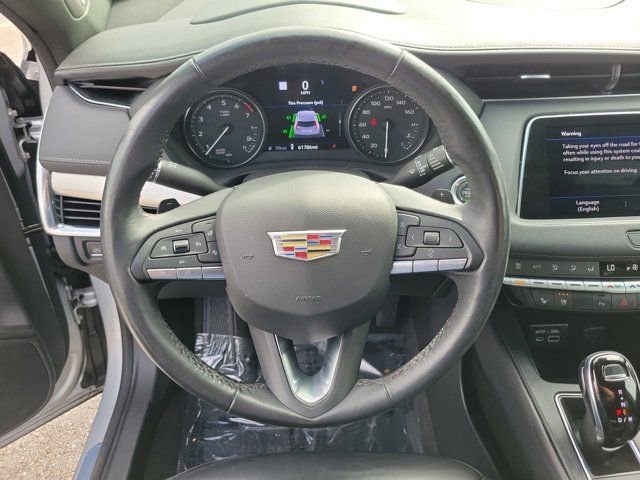 Used 2022 Cadillac XT4 Premium Luxury w/ Technology Package image 19