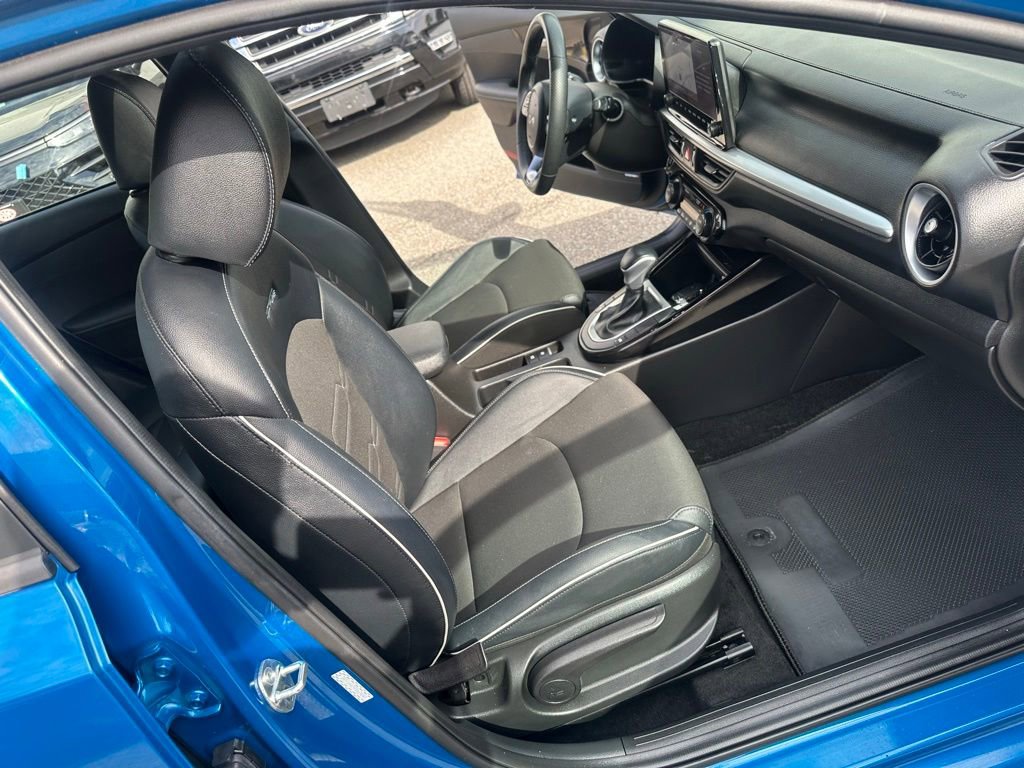 Used 2023 Kia Forte GT-Line w/ GT-Line Premium Package FWD image 36