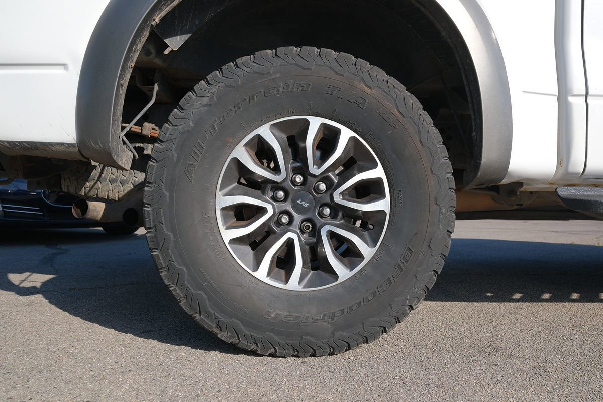 Used 2013 Ford F150 Raptor w/ Luxury Equipment Group AWD/4WD image 39