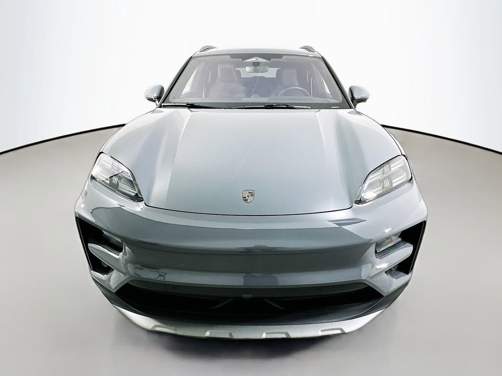 New 2025 Porsche Macan Turbo Electric image 6