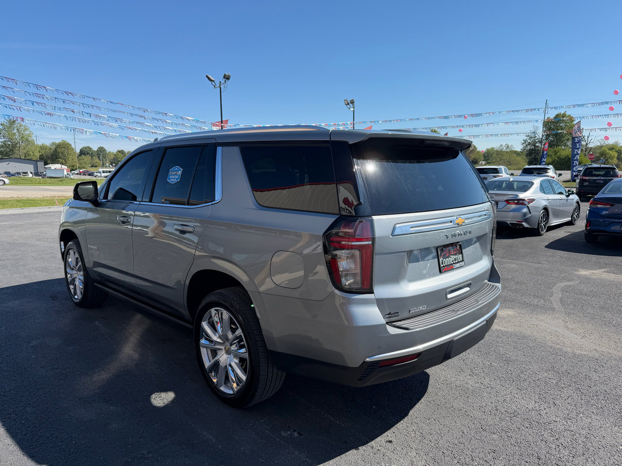 Used 2024 Chevrolet Tahoe High Country w/ Advanced Technology Package image 8