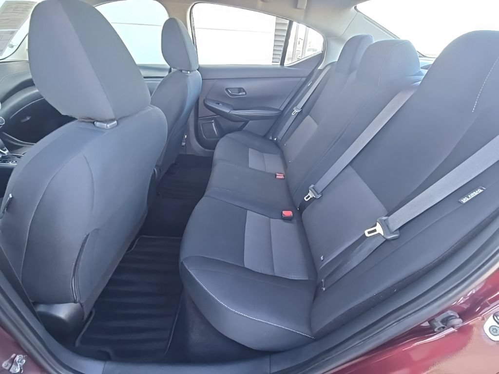Used 2024 Nissan Sentra SV FWD image 29