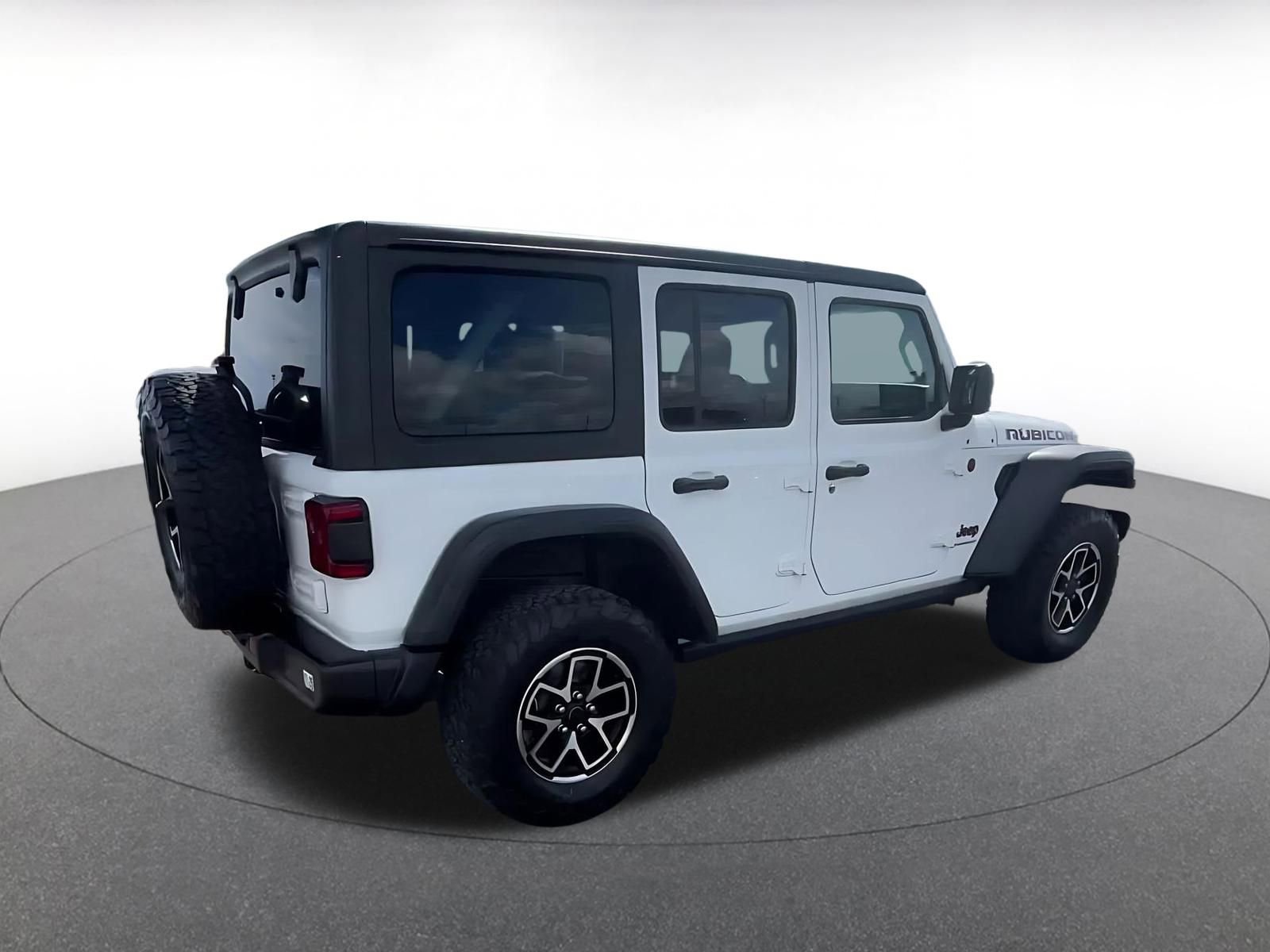 Used 2025 Jeep Wrangler Rubicon image 15