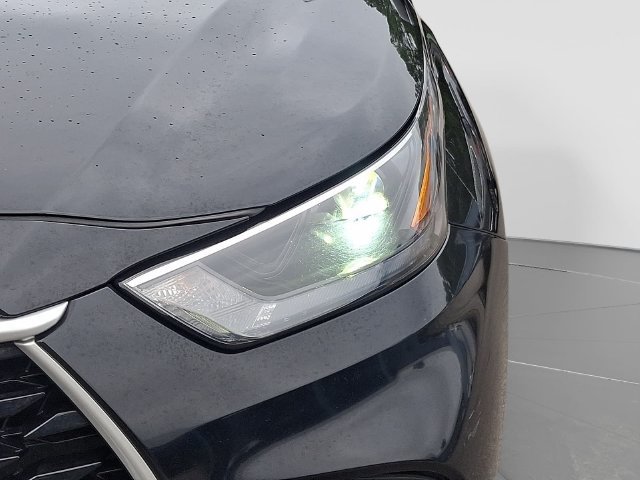 Used 2024 Toyota Highlander XLE AWD/4WD image 11