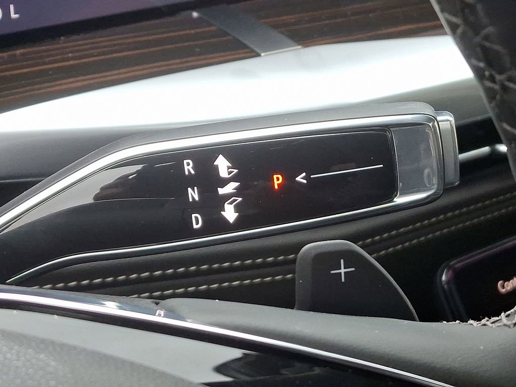 New 2026 Cadillac Escalade ESV Luxury w/ Touring Package image 7