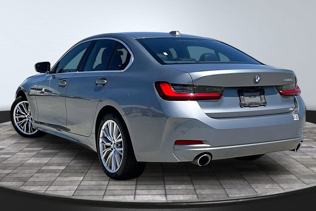 Used 2024 BMW 330e RWD image 21