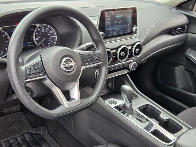 Used 2024 Nissan Sentra SV image 9