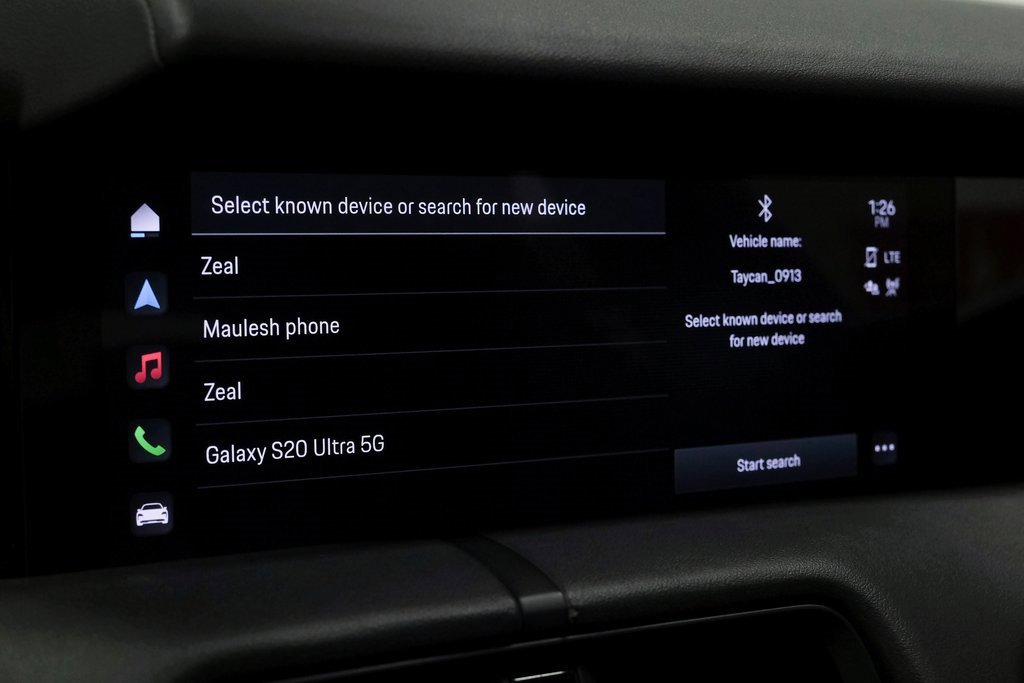 Used 2022 Porsche Taycan image 39