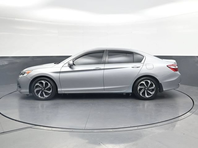 Used 2017 Honda Accord EX image 8