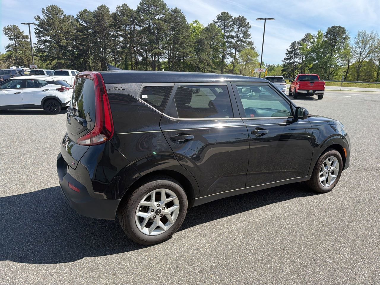 Used 2020 Kia Soul S image 8