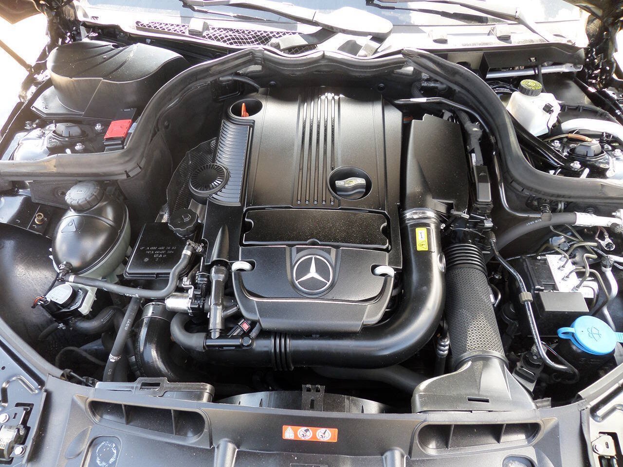 Used 2012 Mercedes-Benz C 250 Sedan image 52
