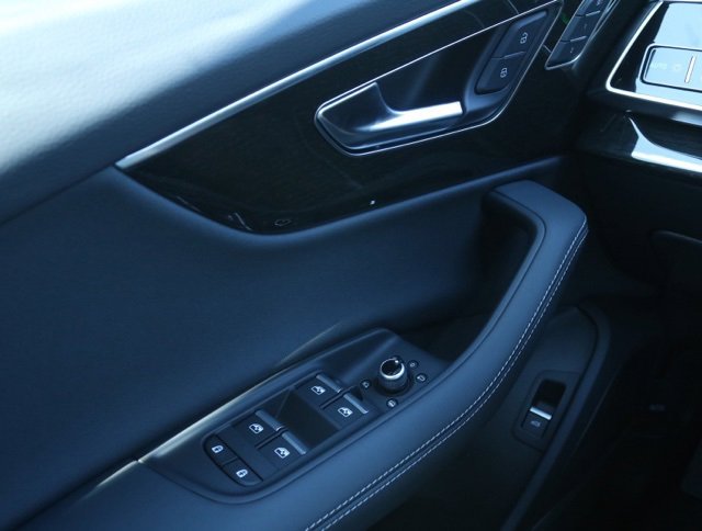 New 2025 Audi Q7 3.0T Premium Plus image 25
