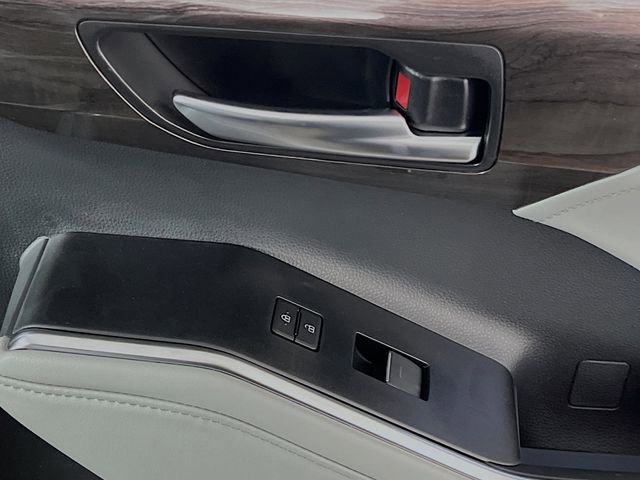 New 2026 Toyota Highlander Platinum image 29