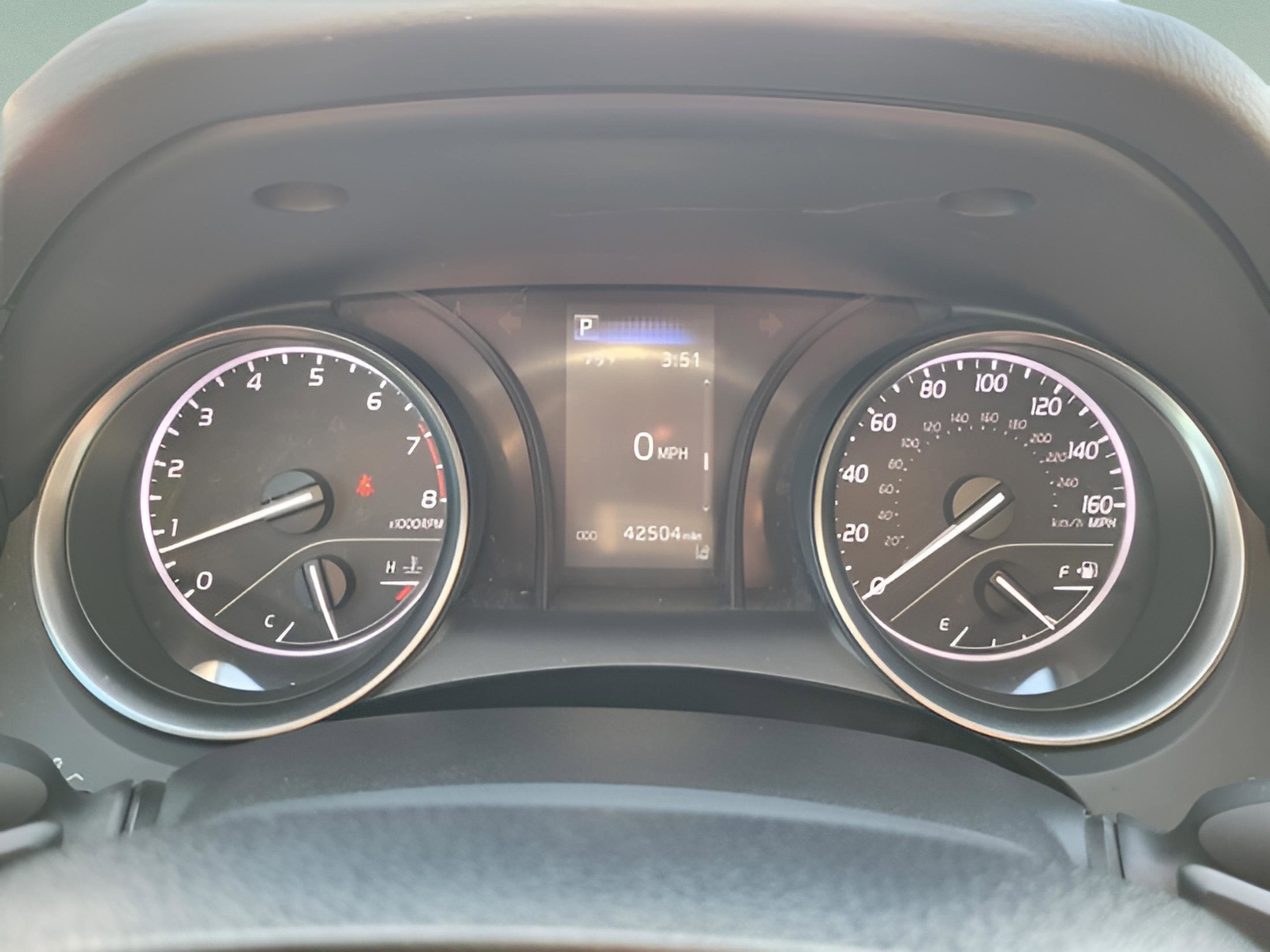 Used 2021 Toyota Camry SE image 25