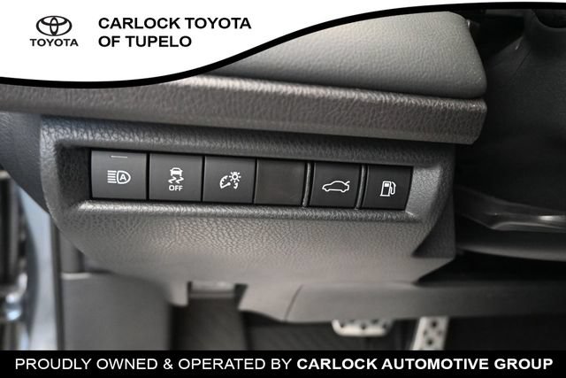 Used 2025 Toyota Camry XSE FWD image 23