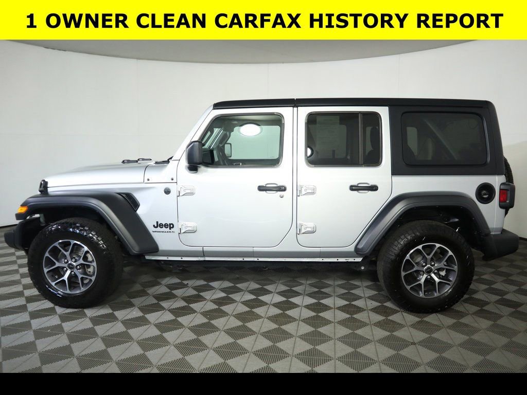 Used 2024 Jeep Wrangler Sport S image 4