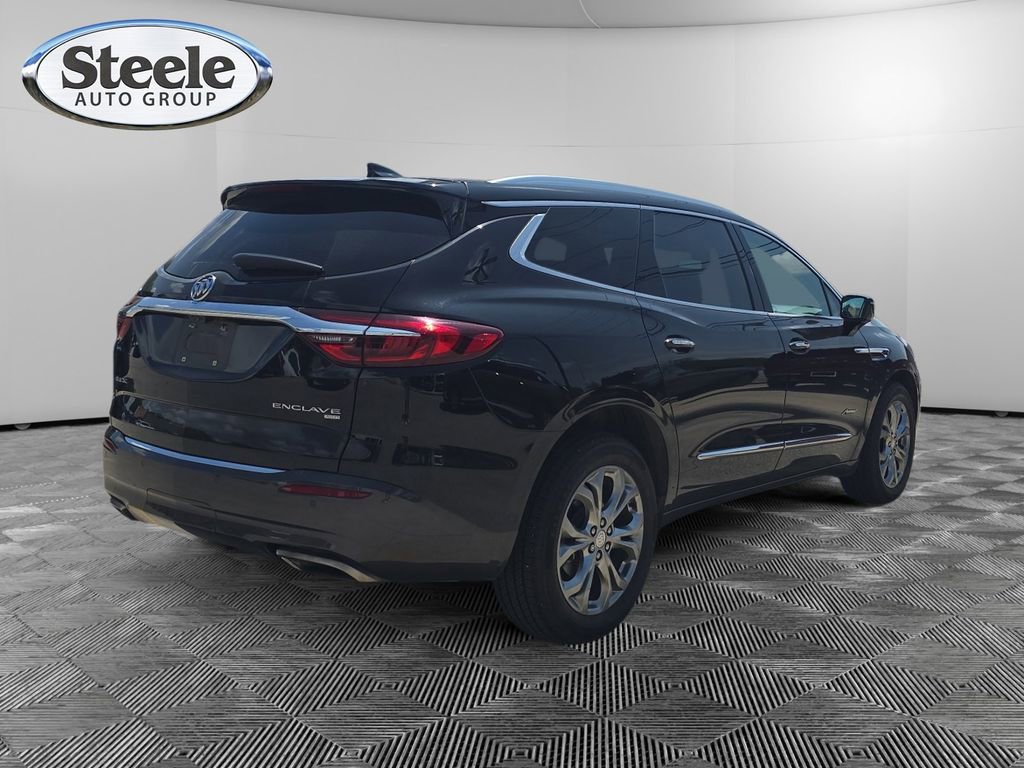 Used 2018 Buick Enclave Avenir w/ Avenir Technology Package AWD/4WD image 5