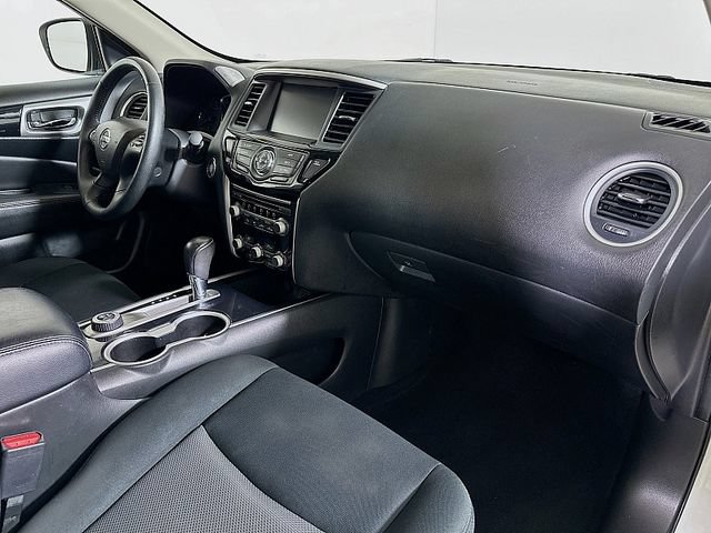 Used 2018 Nissan Pathfinder SV AWD/4WD image 28