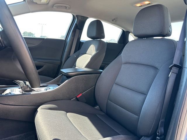Used 2025 Chevrolet Malibu LT image 10