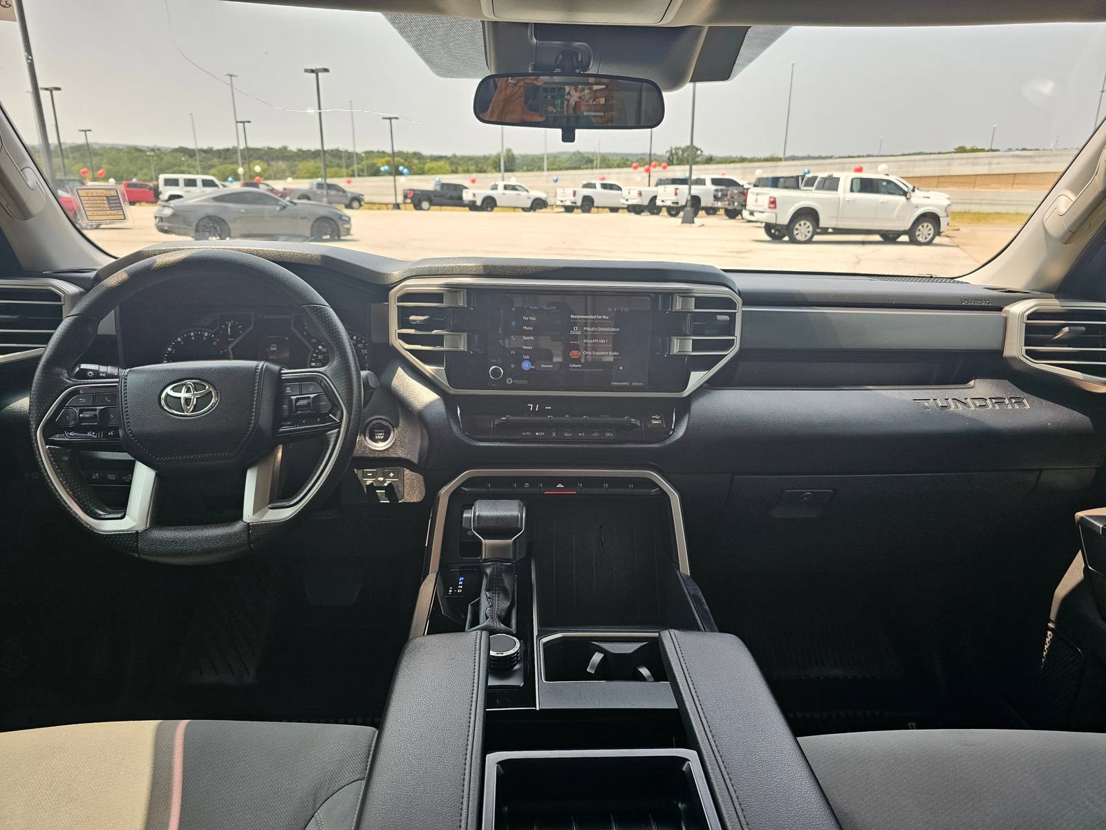 Used 2024 Toyota Tundra SR5 w/ SR5 Convenience Package AWD/4WD image 31