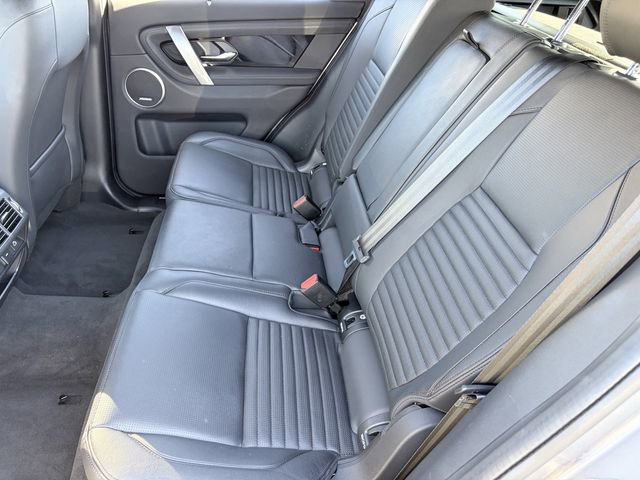 Used 2021 Land Rover Discovery Sport S image 26