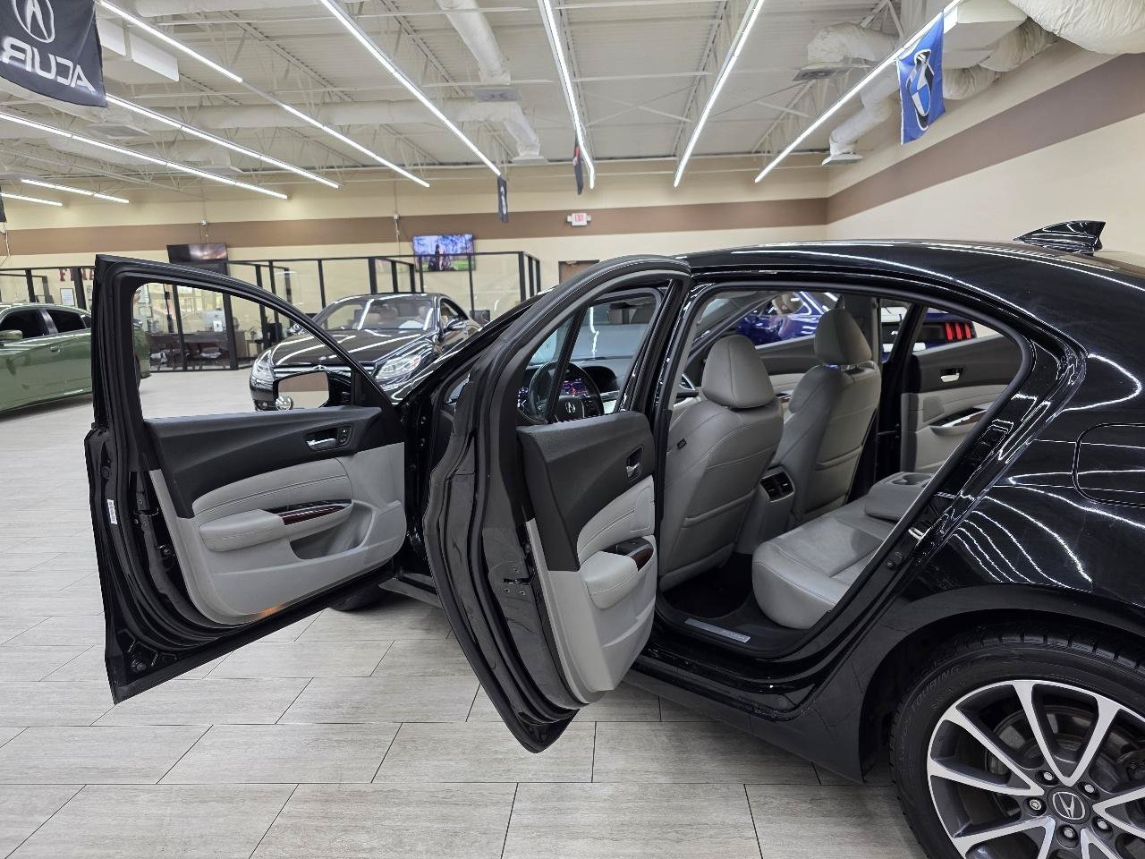 Used 2016 Acura TLX w/ Technology Package AWD/4WD image 14