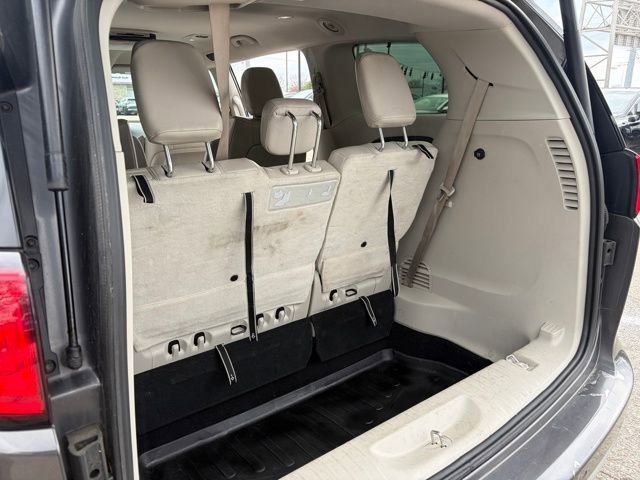 Used 2018 Chrysler Pacifica Touring-L image 13