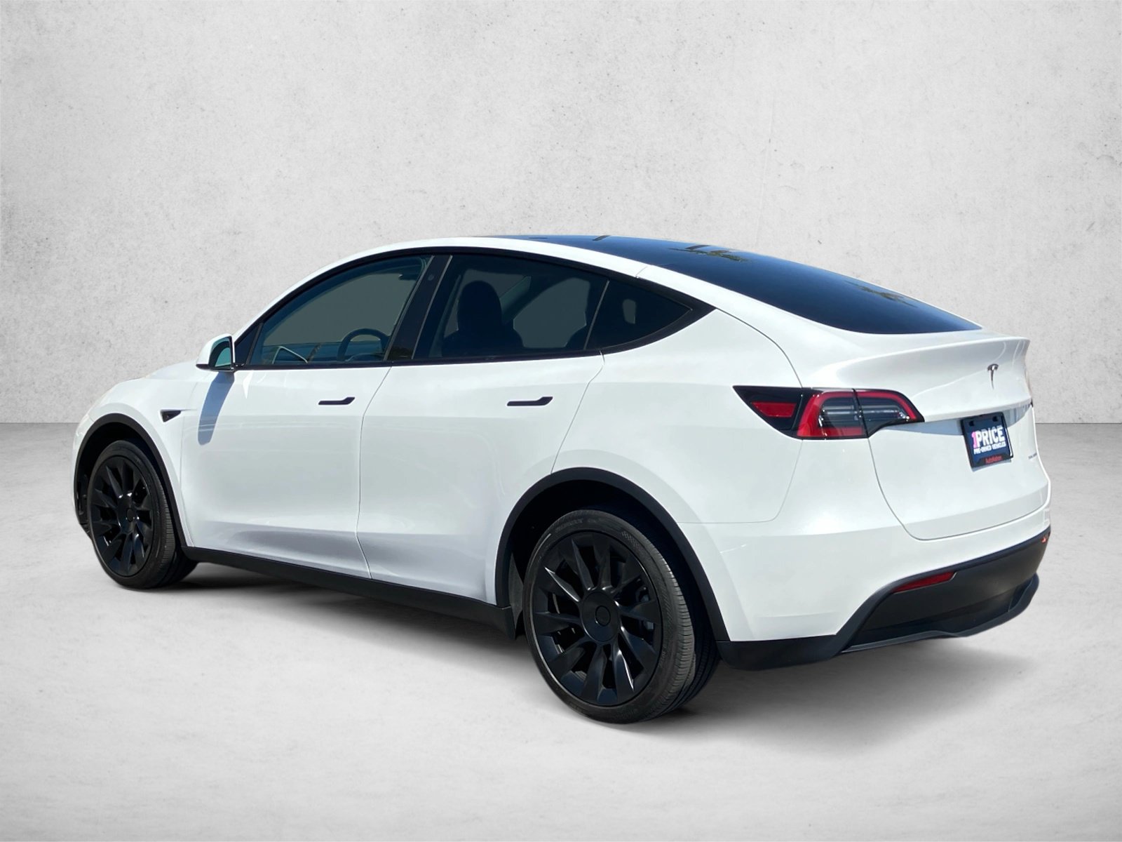Used 2023 Tesla Model Y Long Range AWD/4WD image 7