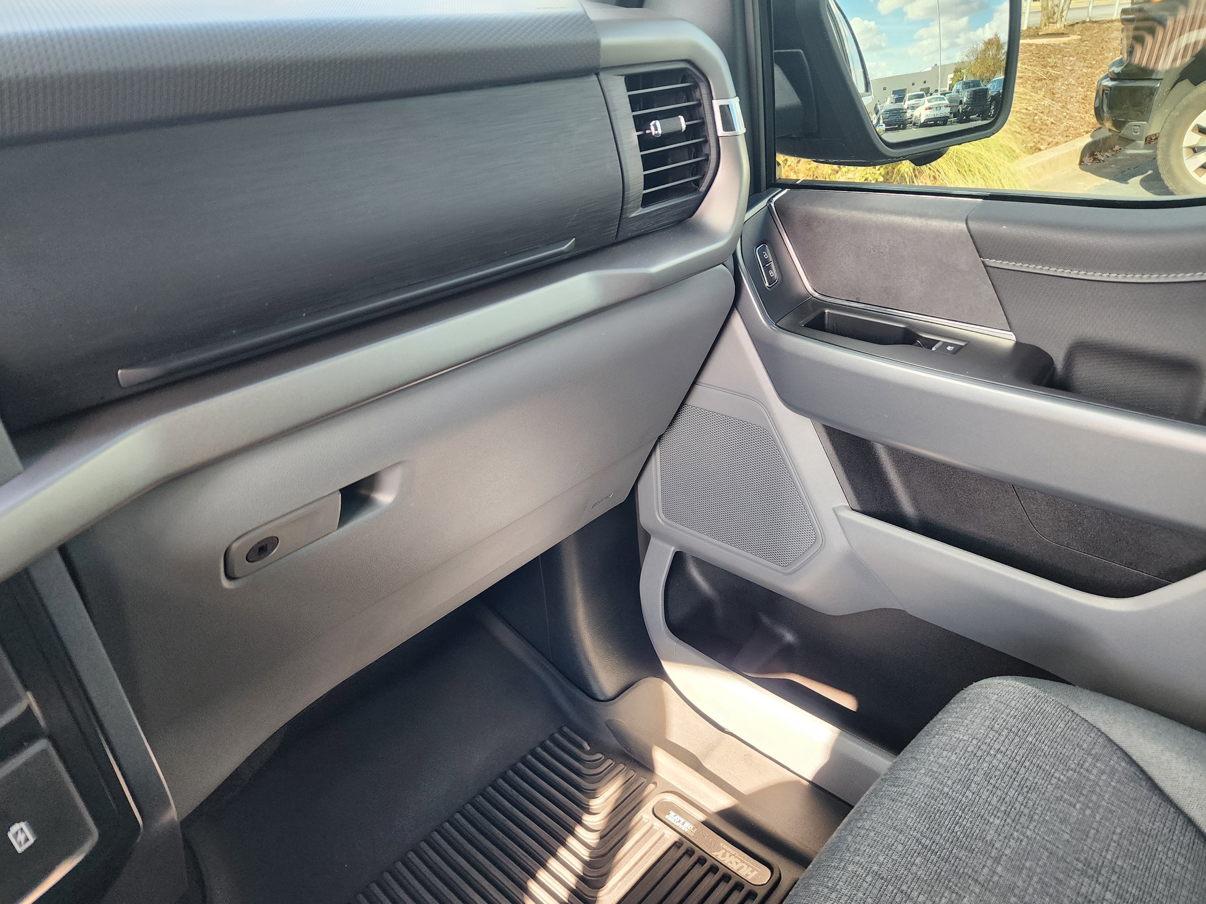 Used 2024 Ford F150 XLT image 33