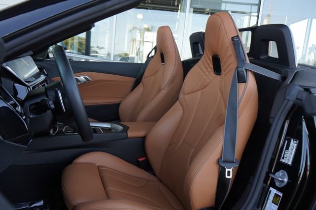 Used 2023 BMW Z4 M40i w/ Premium Package RWD image 32