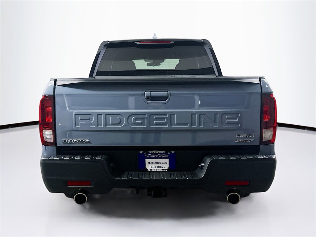 Used 2024 Honda Ridgeline Sport image 15