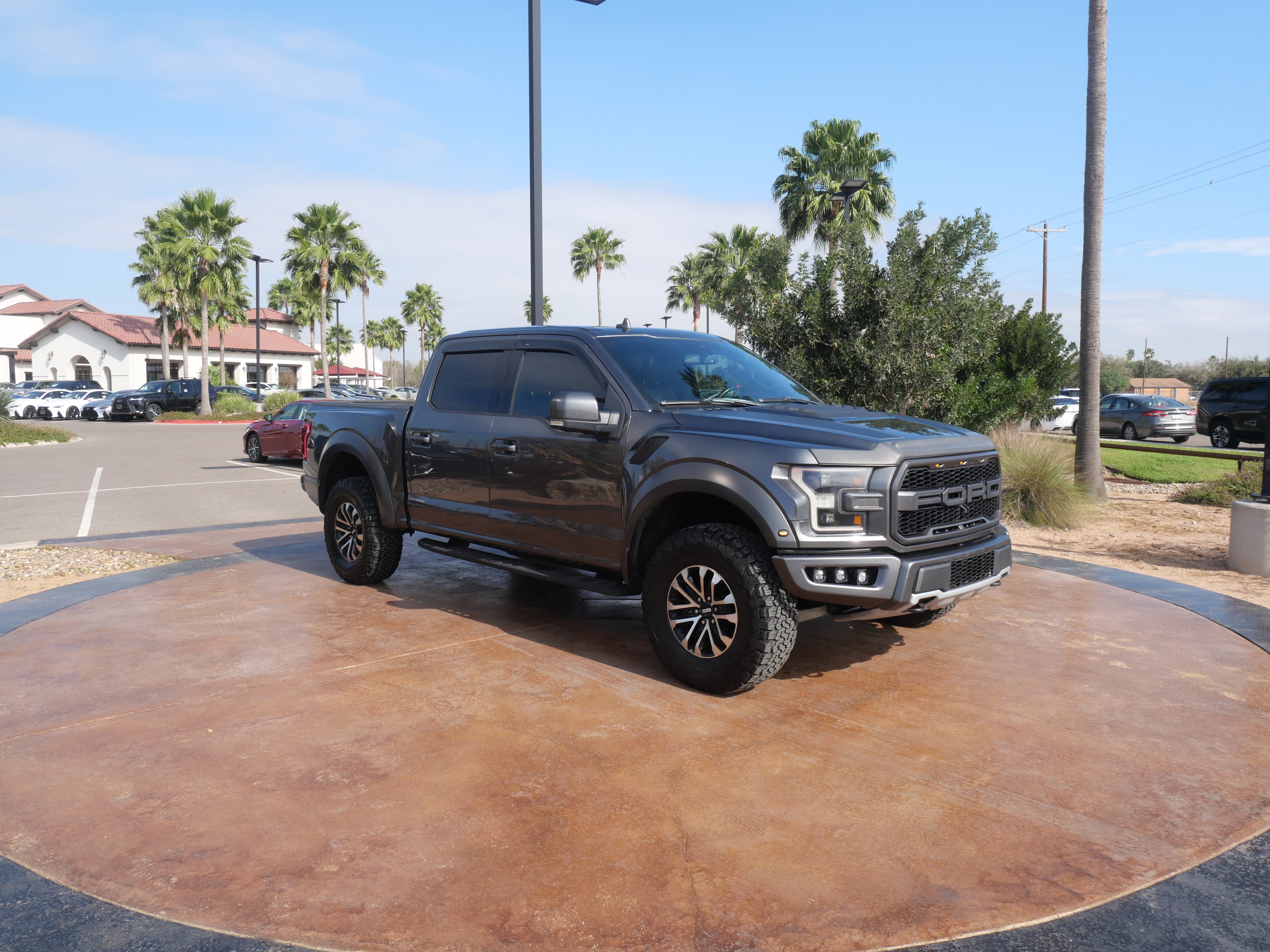 Used 2020 Ford F150 Raptor w/ Equipment Group 802A Luxury image 1