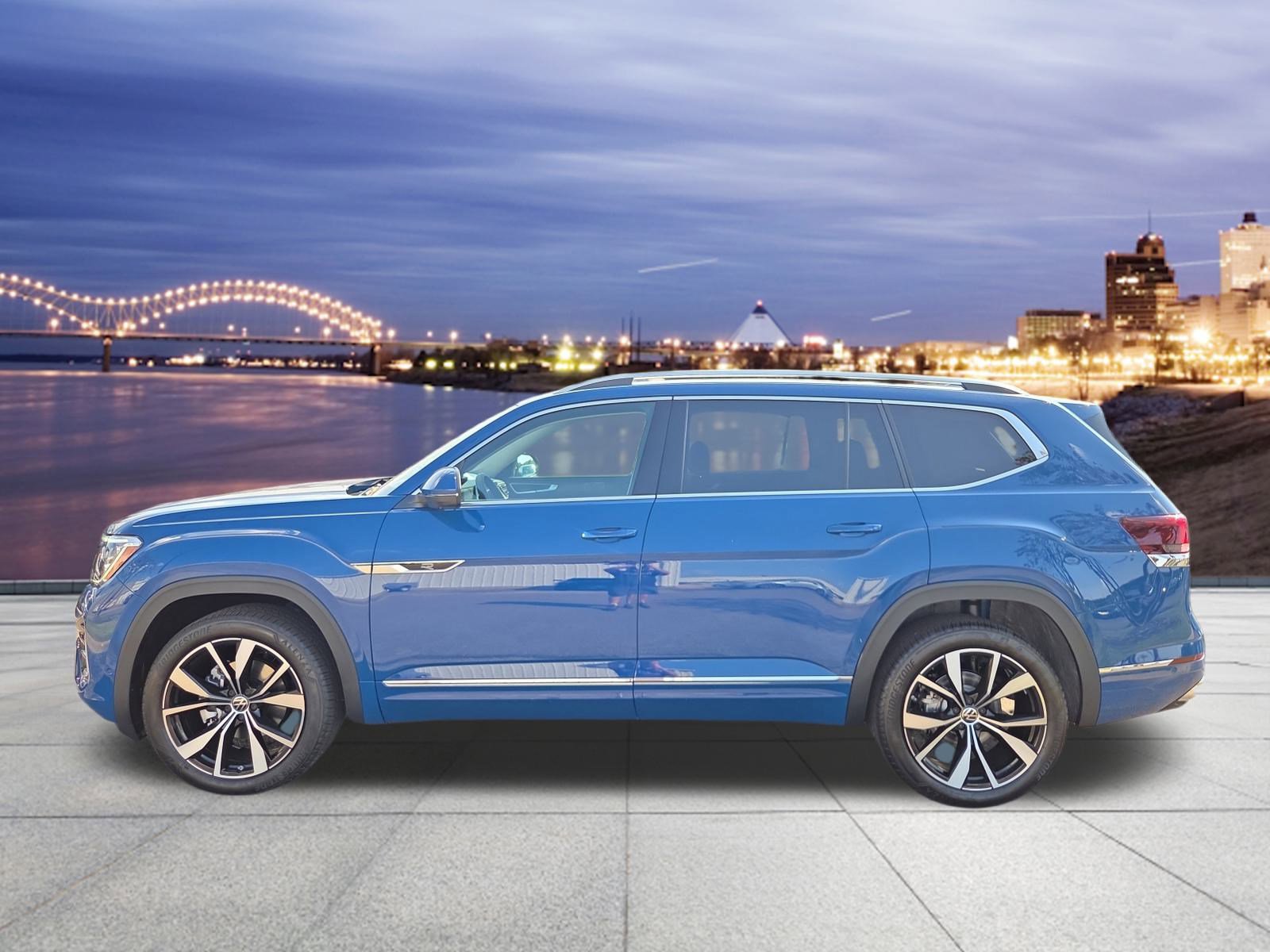 New 2026 Volkswagen Atlas SEL Premium R-Line image 1