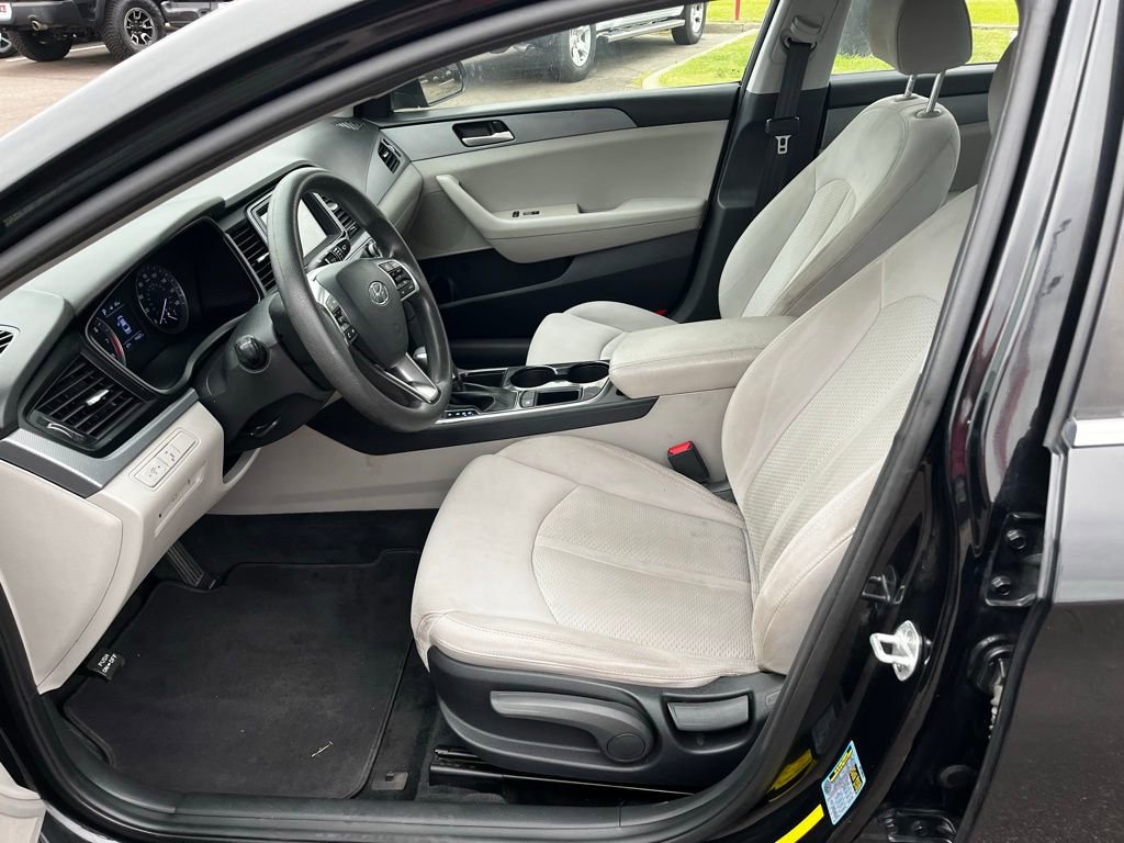 Used 2018 Hyundai Sonata SE image 31