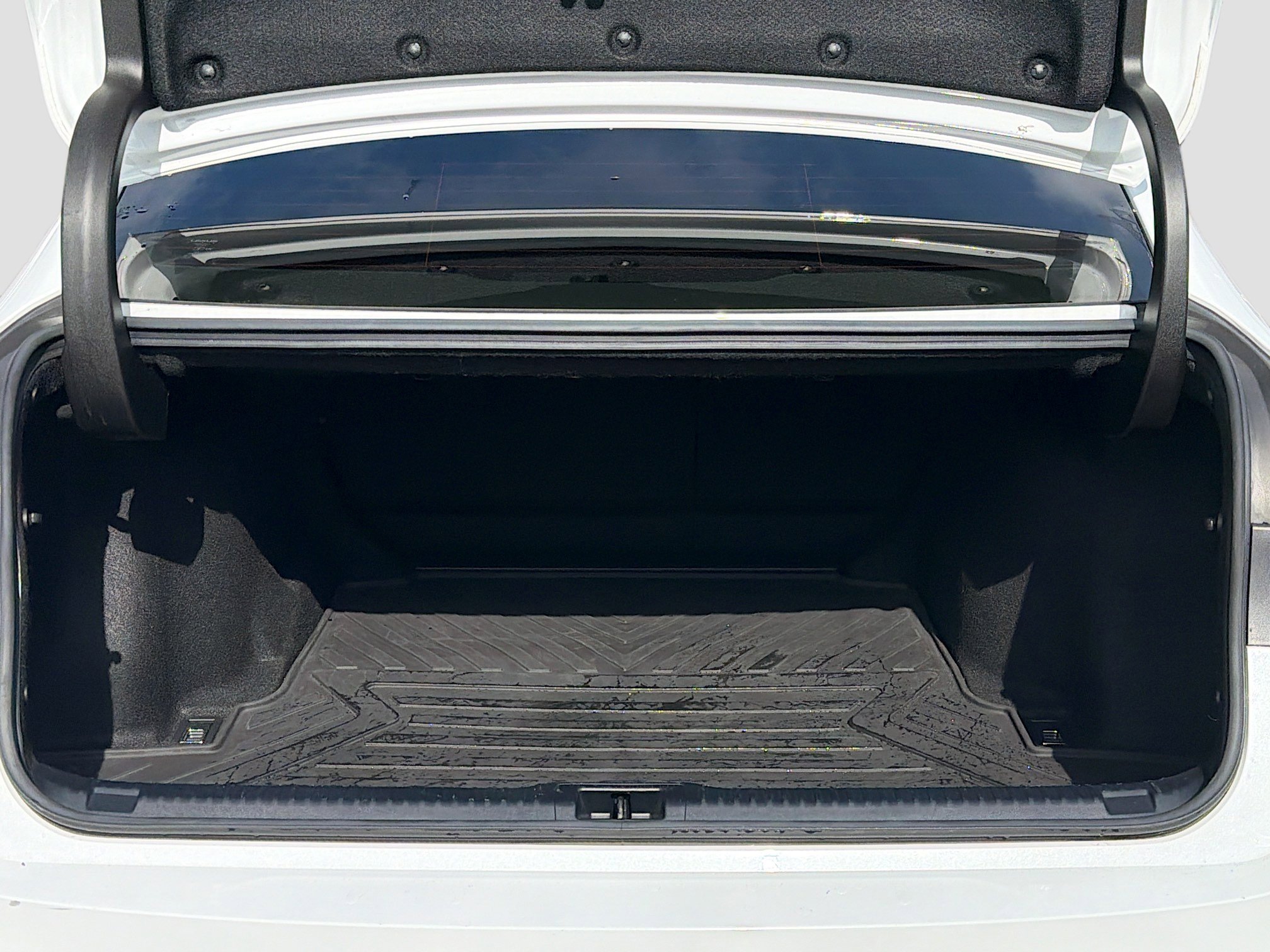 Used 2022 Lexus IS 350 F Sport image 12