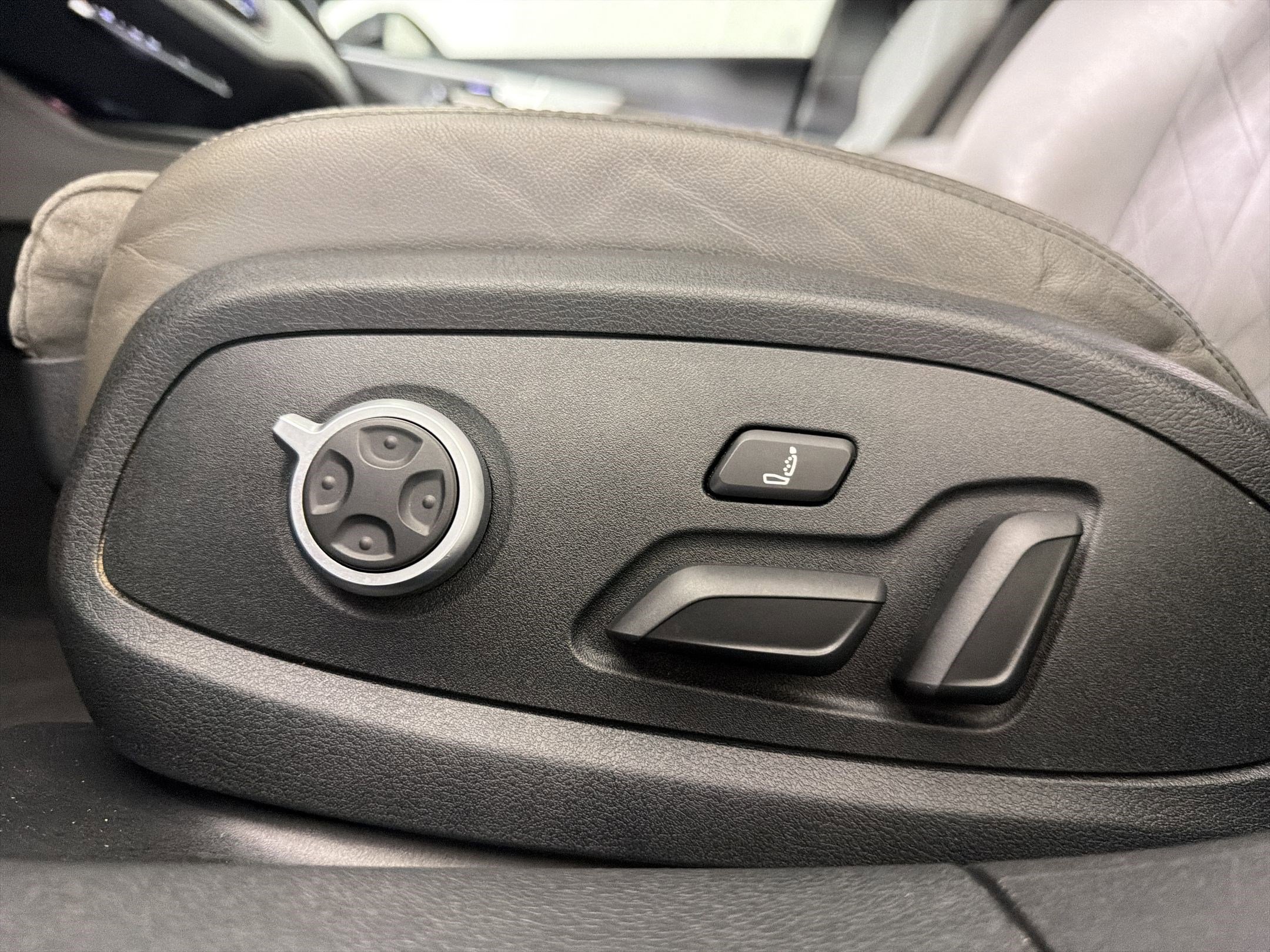 Used 2019 Audi S4 Premium Plus AWD/4WD image 13
