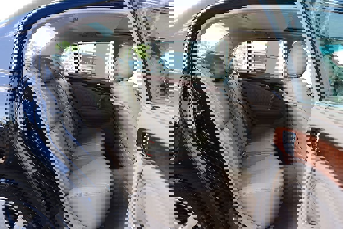 Used 2004 INFINITI Q45 Premium image 40