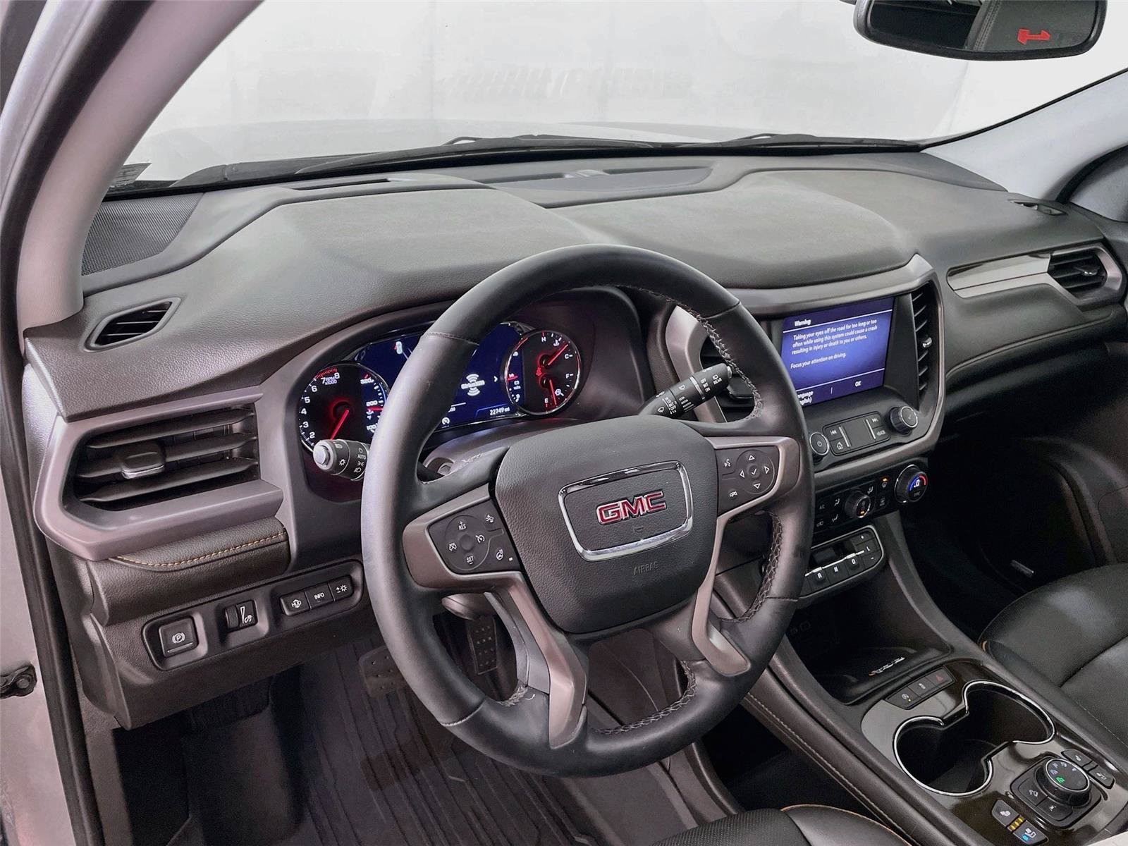 Used 2023 GMC Acadia AT4 w/ Technology Package AWD/4WD image 12