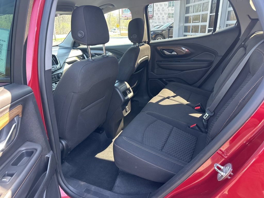 Used 2019 GMC Terrain SLE w/ LPO, Floor Liner Package AWD/4WD image 28
