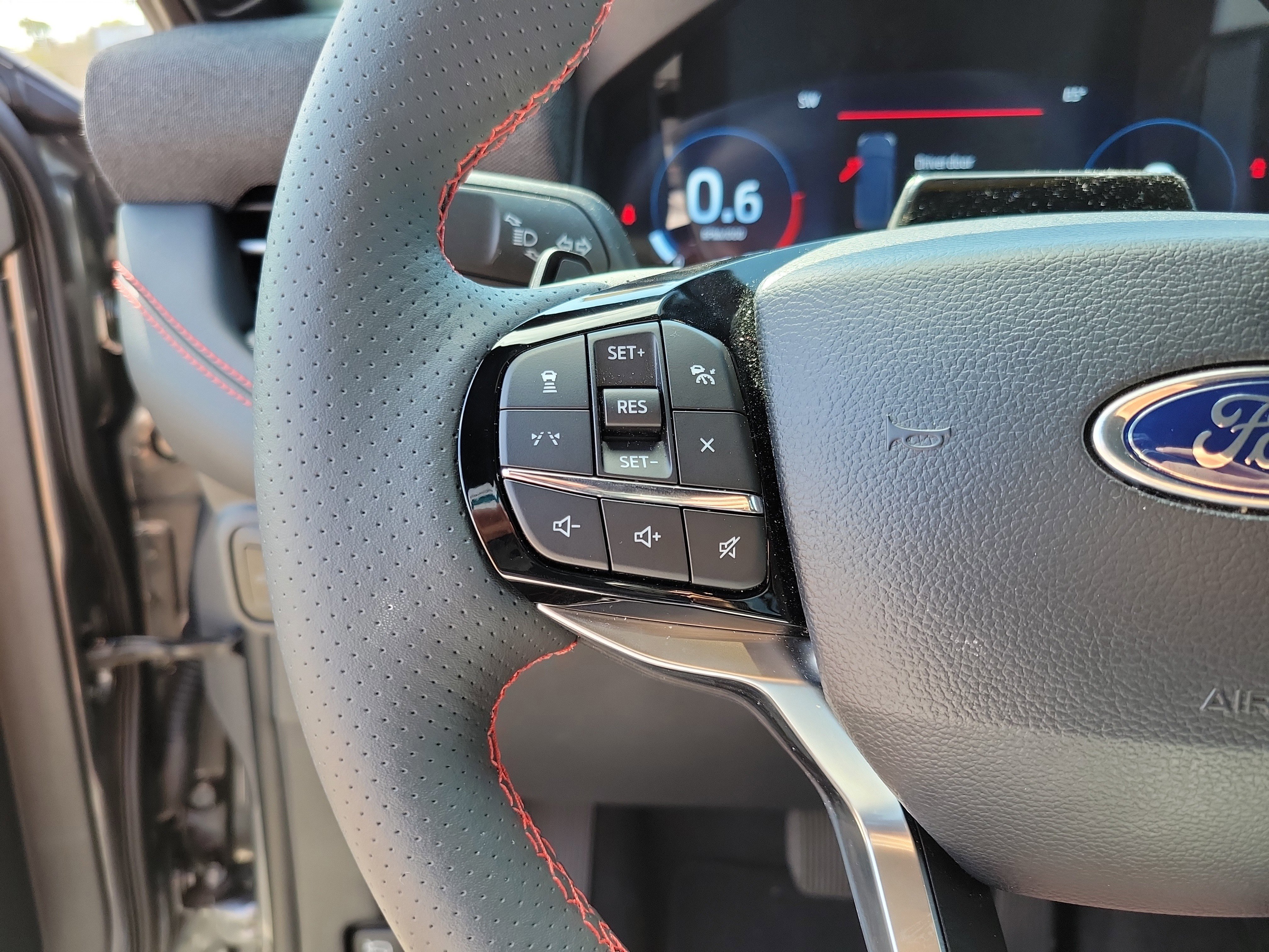 Used 2025 Ford Explorer ST w/ Sun And Sound Package image 12