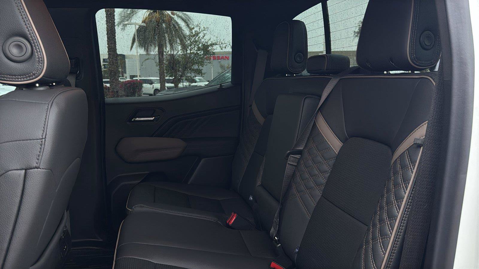 Used 2026 GMC Canyon Denali AWD/4WD image 31