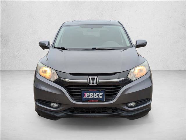 Used 2017 Honda HR-V EX image 2