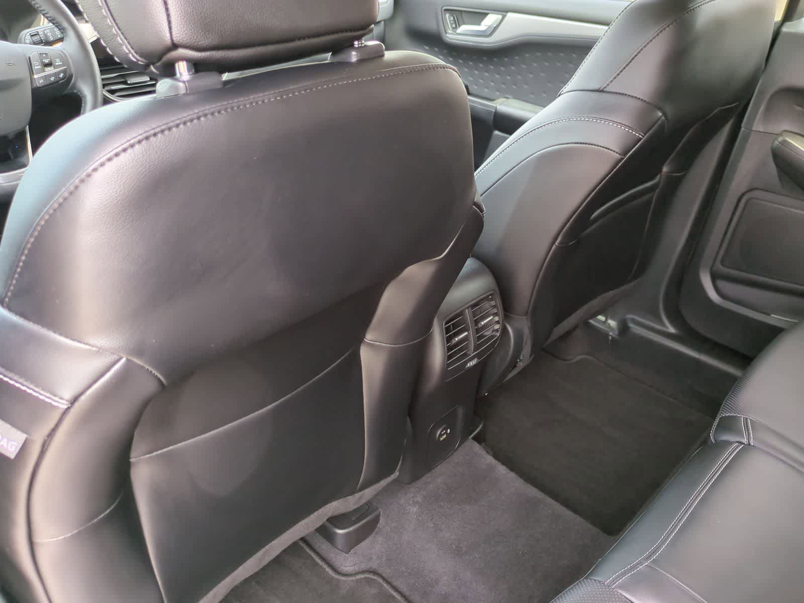 Used 2020 Ford Escape SEL FWD image 18