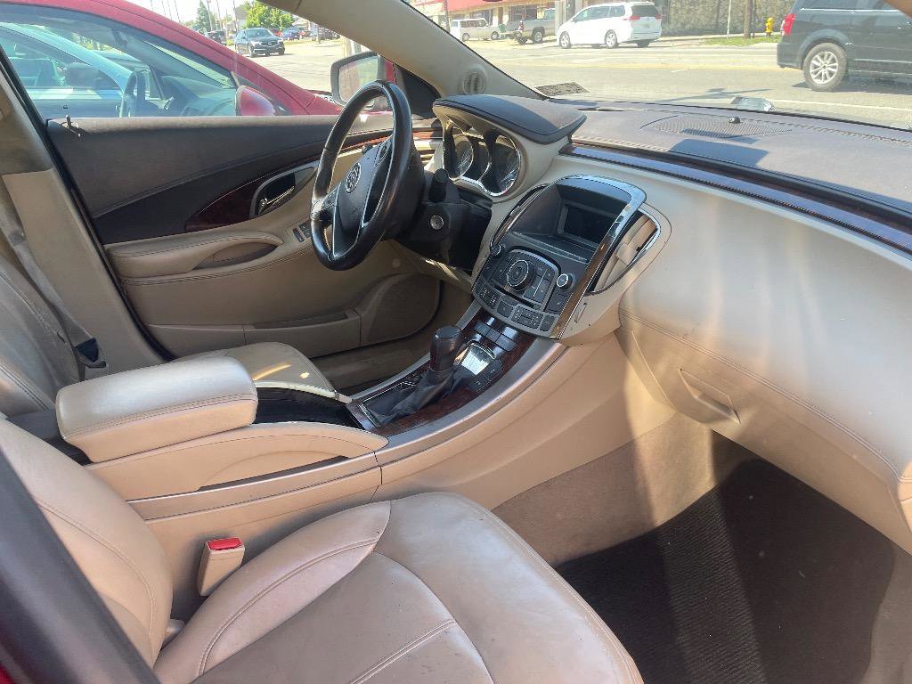 Used 2011 Buick LaCrosse CXL w/ Driver Confidence Package AWD/4WD image 16